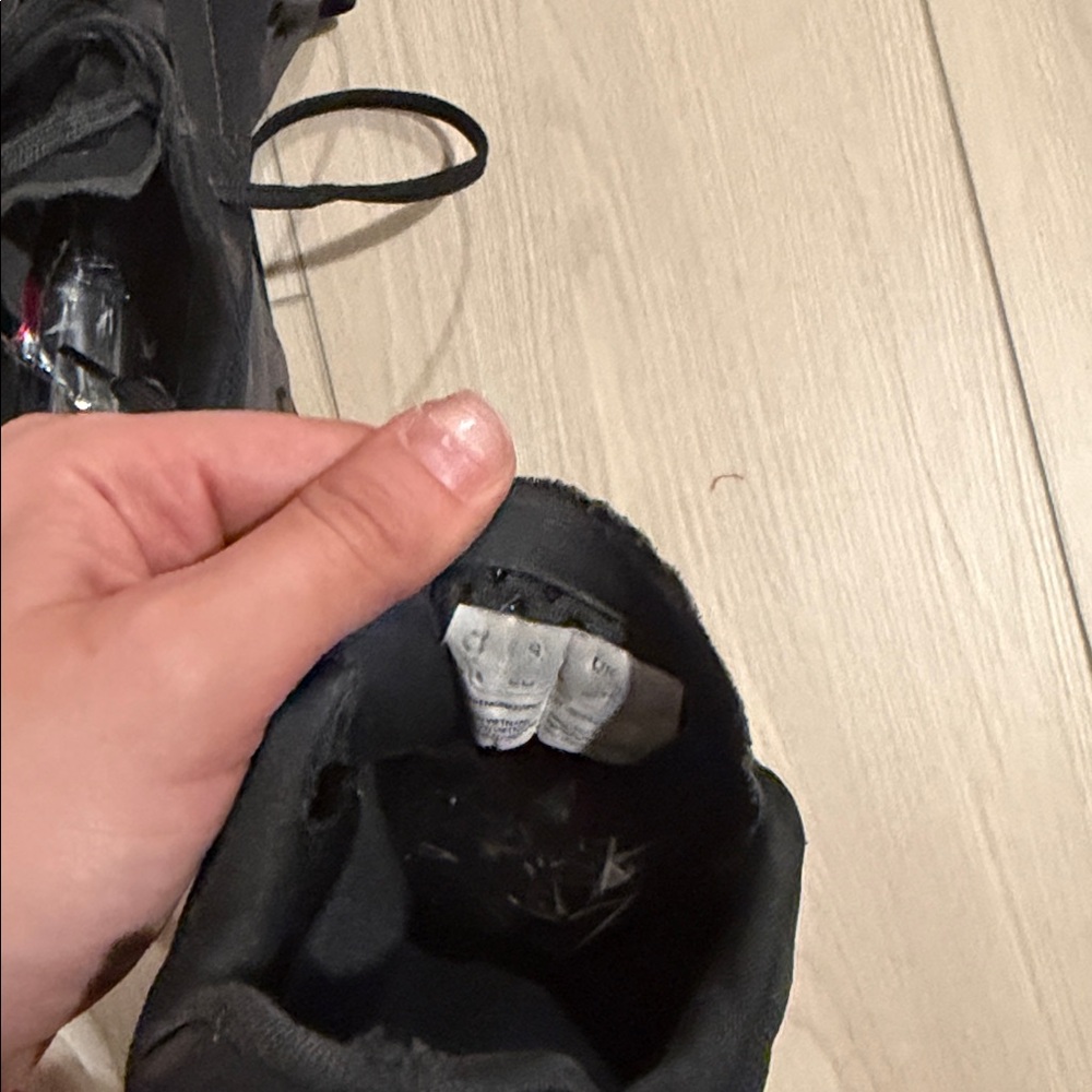 $200 On cloud cloudmonster sneaker - image 6